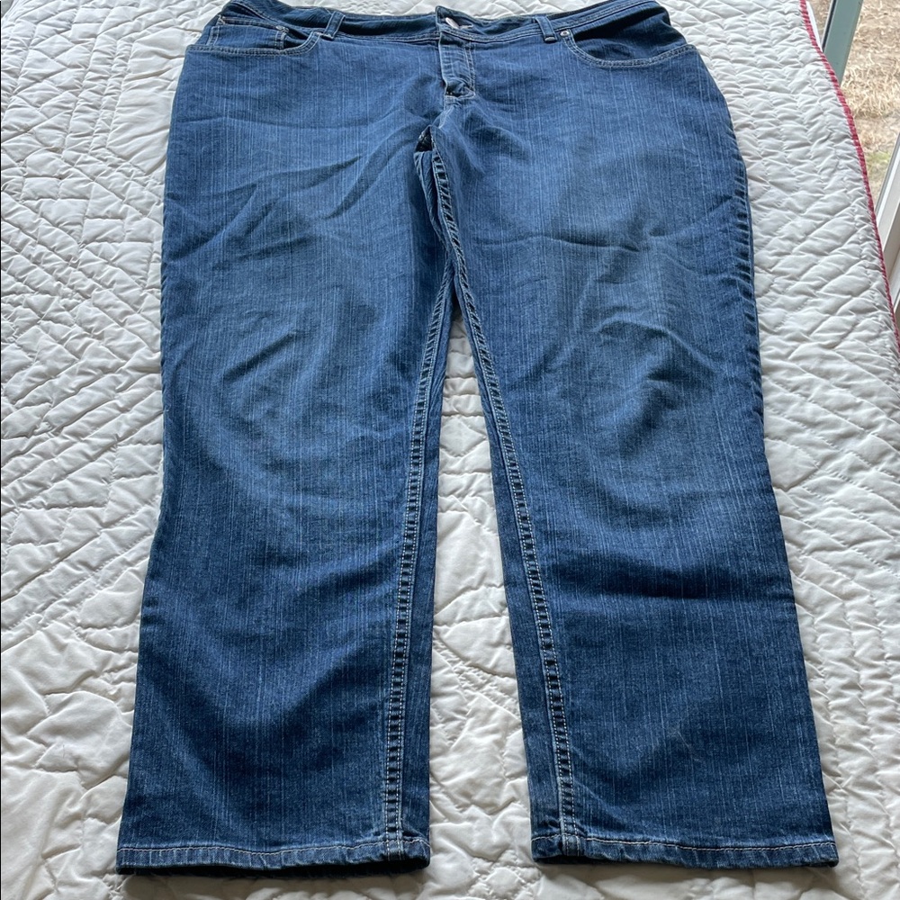 Stylish Stretch Indigo Women's Straight Leg Lee Rider Jeans